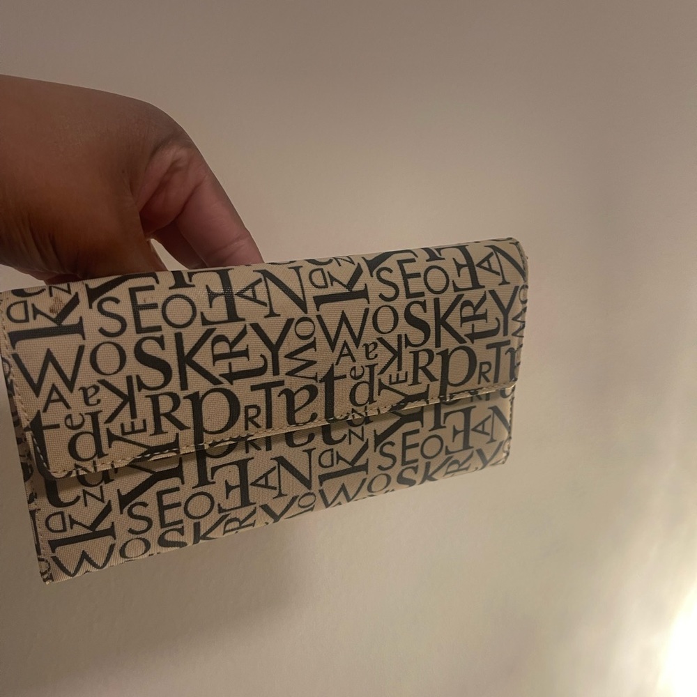 Kate spade wallet Pattern